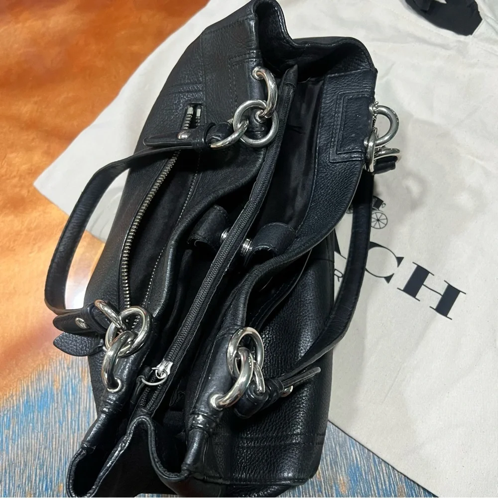 Coach Penelope Carryall Black Pebbled Leather Shoulder Bag silver Turnlock